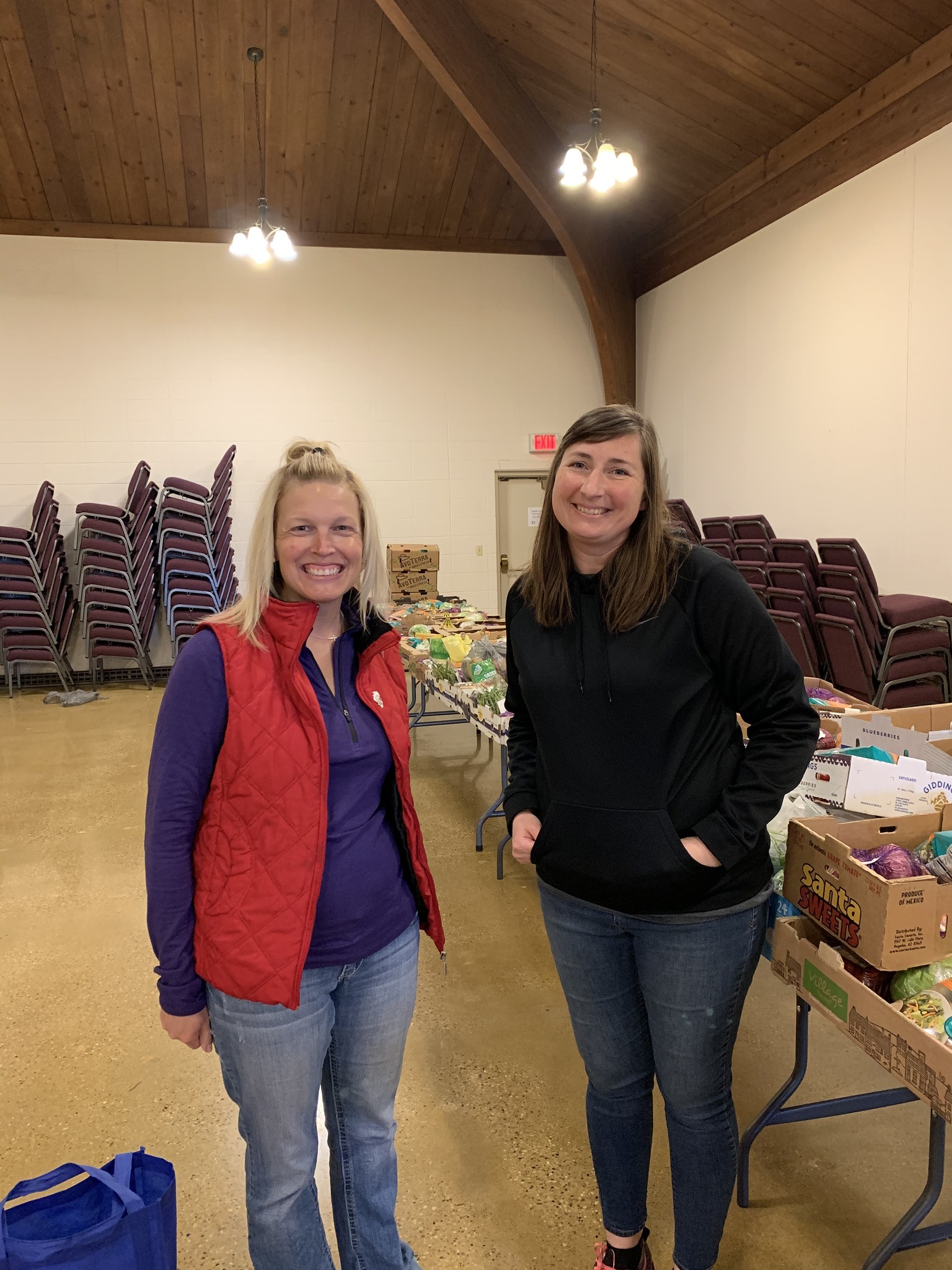 Shows Support For Chambers of Commerce Day Tony